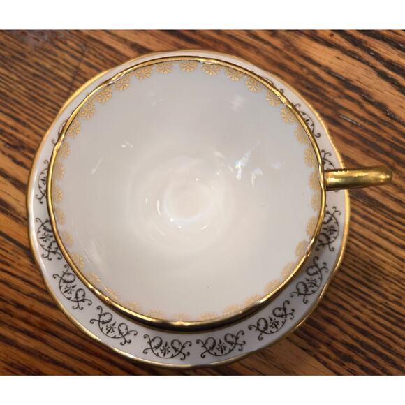 RARE Royal Stafford Bone China Footed Cup and Saucer Set Pattern 7585 BLACK EXC - Picture 4 of 9